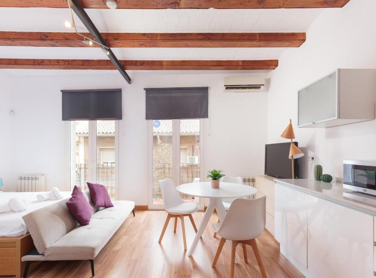 Spacious Doubleroom Apartment At Sants Barcelona Eksteriør bilde