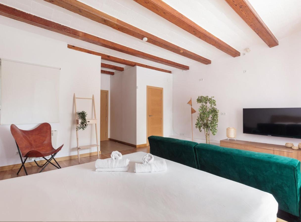 Spacious Doubleroom Apartment At Sants Barcelona Eksteriør bilde