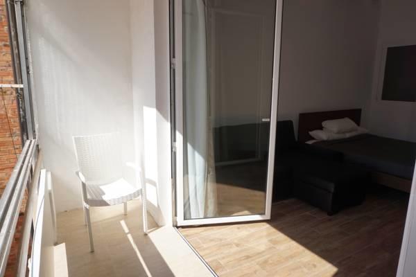 Spacious Doubleroom Apartment At Sants Barcelona Eksteriør bilde